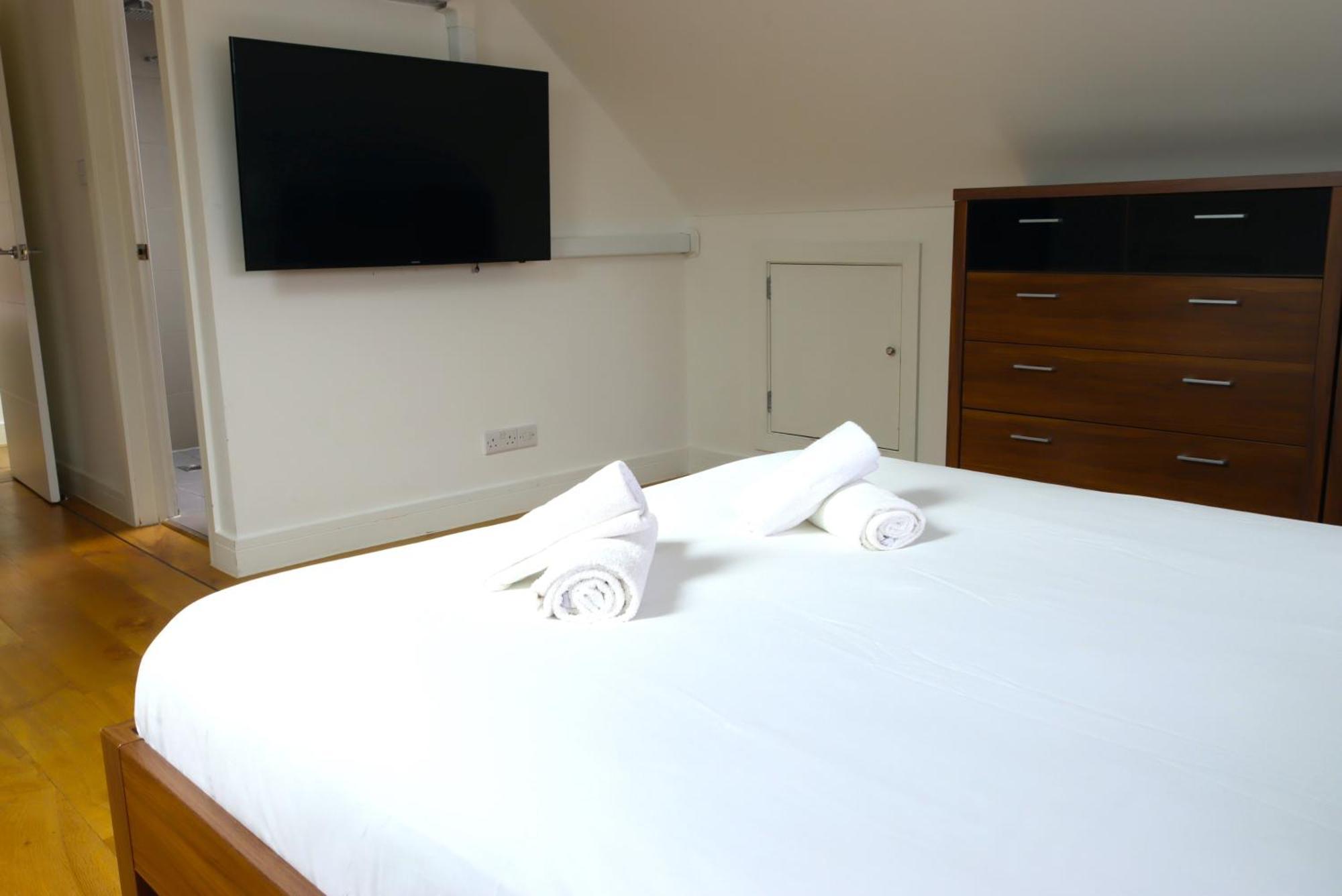 Four Corners Holiday Home Hot Tub & Sauna Ferndown Kültér fotó