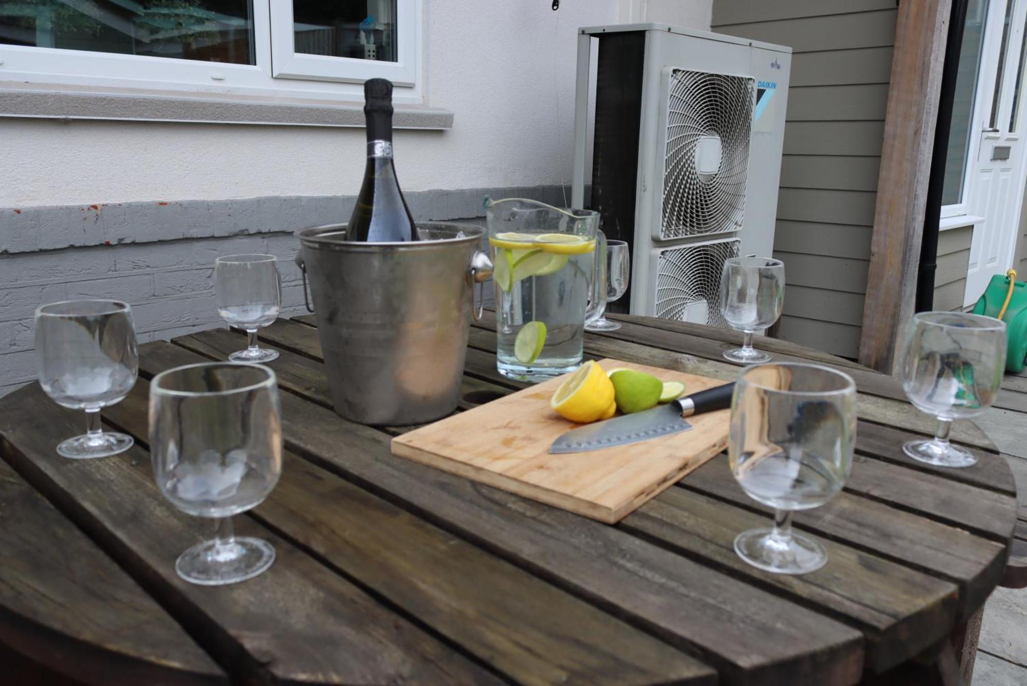 Four Corners Holiday Home Hot Tub & Sauna Ferndown Kültér fotó