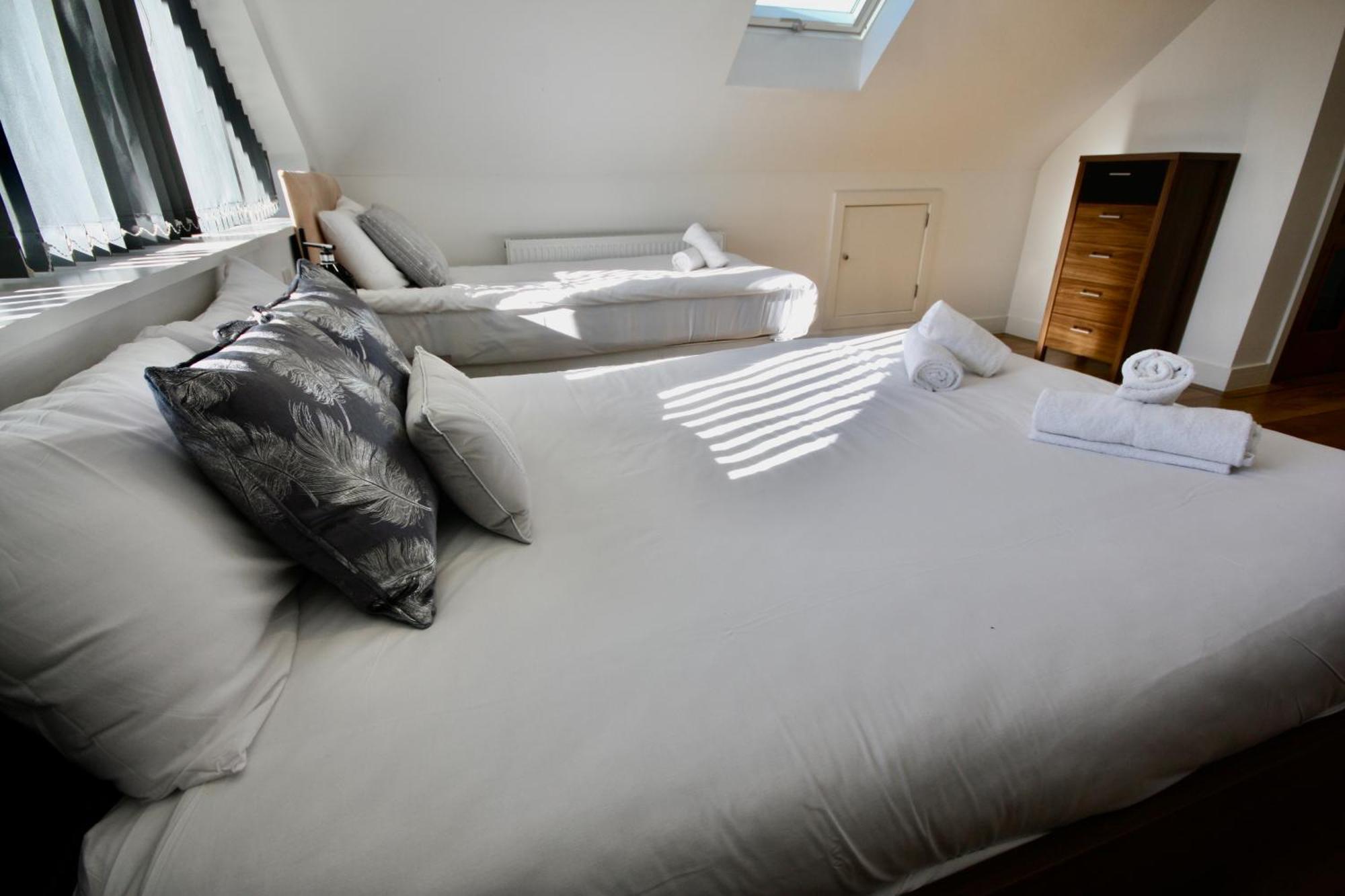 Four Corners Holiday Home Hot Tub & Sauna Ferndown Kültér fotó