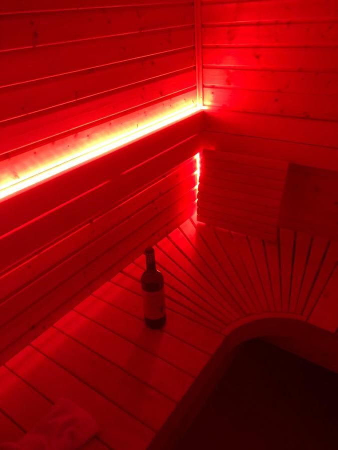 Four Corners Holiday Home Hot Tub & Sauna Ferndown Kültér fotó